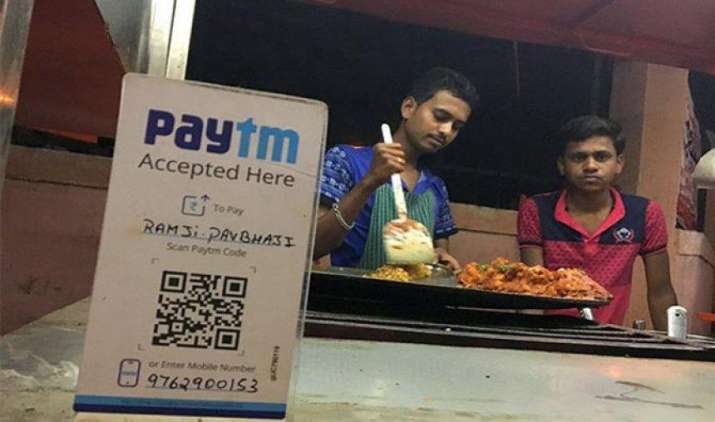 बैंकिंग व वित्तीय सेवाओं में 10,000 करोड़ रुपए निवेश करेगी Paytm, पेमेंट बैंक की अंतिम मंजूरी मिलने का है इंजार बैंकिंग व वित्तीय सेवाओं में 10,000 करोड़ रुपए निवेश करेगी Paytm, पेमेंट बैंक की अंतिम मंजूरी मिलने का है इंजार- India TV Paisa