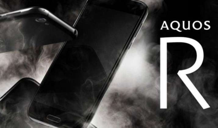 जापानी कंपनी Sharp ने लॉन्च किया Aquos R स्मार्टफोन, AI असिस्टेंट फीचर से है लैस जापानी कंपनी Sharp ने लॉन्च किया Aquos R स्मार्टफोन, AI असिस्टेंट फीचर से है लैस- India TV Paisa