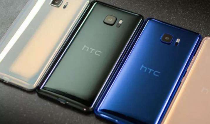 HTC U-Play स्मार्टफोन हुआ 10,000 रुपए सस्ता, इसी साल फरवरी में हुआ था लॉन्च HTC U-Play स्मार्टफोन हुआ 10,000 रुपए सस्ता, इसी साल फरवरी में हुआ था लॉन्च- India TV Paisa