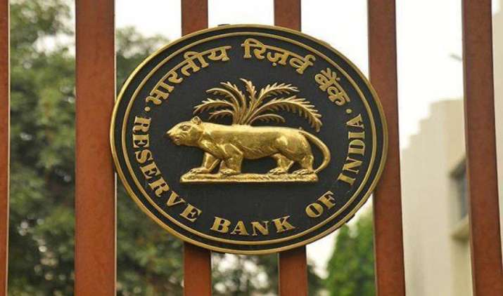 नोटबंदी से जुड़ी समस्याओं की शिकायत पर बैंक ओम्बुड्समैन नहीं करेगा विचार, RBI ने नहीं बताया कितने लोगों ने की कंप्लेन नोटबंदी से जुड़ी समस्याओं की शिकायत पर बैंक ओम्बुड्समैन नहीं करेगा विचार, RBI ने नहीं बताया कितने लोगों ने की कंप्लेन- IndiaTV Paisa