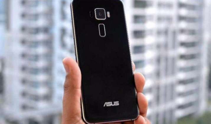 ASUS का नया Zenfone गो लाइव 24 मई को होगा लॉन्च, लाइव स्ट्रीमिंग फीचर से होगा लेस ASUS का नया Zenfone गो लाइव 24 मई को होगा लॉन्च, लाइव स्ट्रीमिंग फीचर से होगा लेस- India TV Paisa