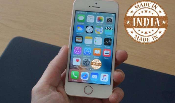 Apple ने शुरू की मेड इन इंडिया iPhone की बिक्री, कीमत सिर्फ 27200 रुपए Apple ने शुरू की मेड इन इंडिया iPhone की बिक्री, कीमत सिर्फ 27200 रुपए- India TV Paisa
