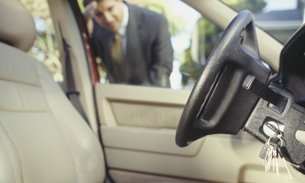 open car door with mobile open car door with mobile- India TV