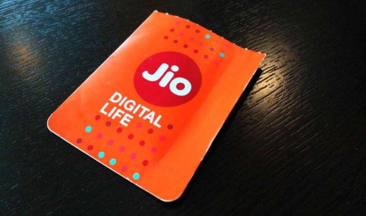 Reliance Jio 21 जुलाई को कर सकती है नए टैरिफ प्लान की घोषणा, 90 रुपए/महीने रिचार्ज पर मिलेंगी सारी सुविधाएं Reliance Jio 21 जुलाई को कर सकती है नए टैरिफ प्लान की घोषणा, 90 रुपए/महीने रिचार्ज पर मिलेंगी सारी सुविधाएं- IndiaTV Paisa