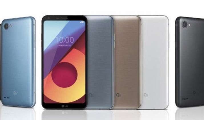 LG ने पेश किए तीन नए स्मार्टफोन LG Q6+, Q6 और Q6a, ये हैं इनकी स्पेसिफिकेशंस LG ने पेश किए तीन नए स्मार्टफोन LG Q6+, Q6 और Q6a, ये हैं इनकी स्पेसिफिकेशंस- IndiaTV Paisa