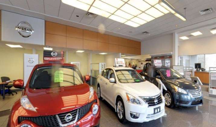 GST impact: Nissan ने अपने वाहनों की कीमत 3 प्रतिशत तक घटाई, लघु अवधि में मांग बढ़ने की उम्मीद GST impact: Nissan ने अपने वाहनों की कीमत 3 प्रतिशत तक घटाई, लघु अवधि में मांग बढ़ने की उम्मीद- IndiaTV Paisa