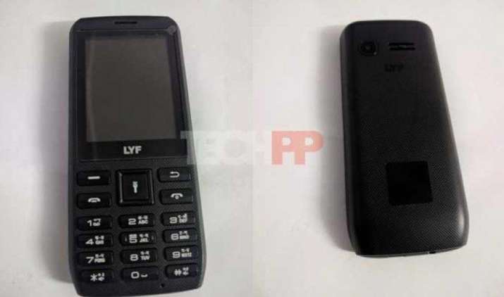 रिलायंस 21 जुलाई को कर सकता है Jio के 4G फीचर फोन की घोषणा, इंटरनेट पर लीक हुईं तस्वीरें रिलायंस 21 जुलाई को कर सकता है Jio के 4G फीचर फोन की घोषणा, इंटरनेट पर लीक हुईं तस्वीरें- IndiaTV Paisa