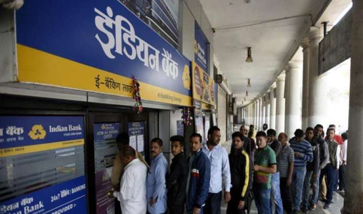 इंडियन बैंक का शुद्ध लाभ 21% बढ़कर 372 करोड़ रुपए हुआ, डीएचएफएल का मुनाफा पहली तिमाही में 29% बढ़ा इंडियन बैंक का शुद्ध लाभ 21% बढ़कर 372 करोड़ रुपए हुआ, डीएचएफएल का मुनाफा पहली तिमाही में 29% बढ़ा- IndiaTV Paisa