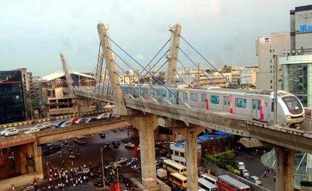 अब मोबाइल फोन बनेगा मेट्रो की स्मार्ट टिकट, मुंबई मेट्रो शुरू करेगा QR कोड आधारित सर्विस अब मोबाइल फोन बनेगा मेट्रो की स्मार्ट टिकट, मुंबई मेट्रो शुरू करेगा QR कोड आधारित सर्विस- IndiaTV Paisa