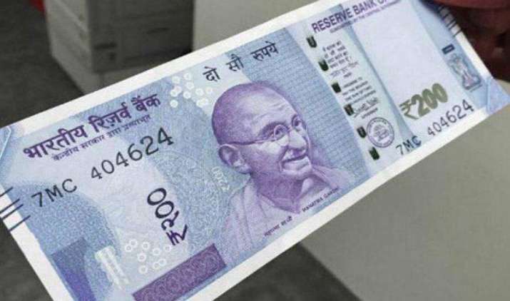शुरू हुई 200 रुपए के नोटों की छपाई, बाजार में इस नए नोट को लाने की तारीख भी हुई तय शुरू हुई 200 रुपए के नोटों की छपाई, बाजार में इस नए नोट को लाने की तारीख भी हुई तय- India TV Paisa