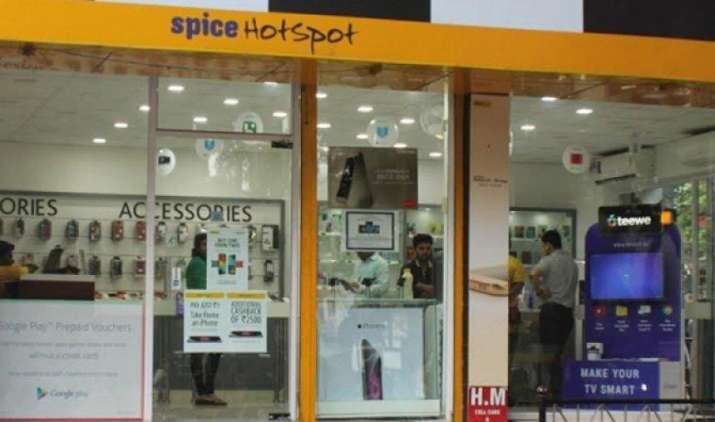 स्पाइस ने भारतीय बाजार में की धमाकेदार रीएंट्री, तीन स्मार्टफोन सहित लॉन्च किए 8 मोबाइल फोन स्पाइस ने भारतीय बाजार में की धमाकेदार रीएंट्री, तीन स्मार्टफोन सहित लॉन्च किए 8 मोबाइल फोन- India TV Paisa