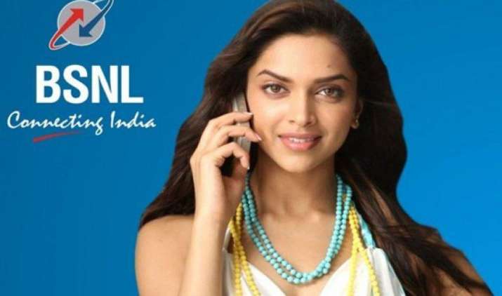 BSNL का नया धमाका, अब 187 रुपए के रिचार्ज पर रोमिंग में भी मिलेगी अनलिमिटेड कॉल की सुविधा BSNL का नया धमाका, अब 187 रुपए के रिचार्ज पर रोमिंग में भी मिलेगी अनलिमिटेड कॉल की सुविधा- IndiaTV Paisa