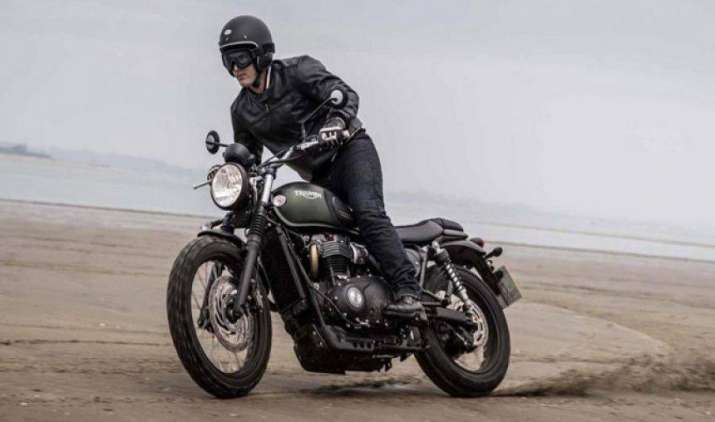 Triumph ने भारत में लॉन्च की नई Street Scrambler, एक्स-शोरूम कीमत 8.10 लाख रुपए Triumph ने भारत में लॉन्च की नई Street Scrambler, एक्स-शोरूम कीमत 8.10 लाख रुपए- India TV Paisa