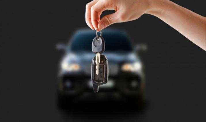 BMW अपनी कारों के लिए चाबी बनाना कर सकता है बंद, मोबाइल ऐप से कार को खोलने और स्टॉर्ट करने की योजना BMW अपनी कारों के लिए चाबी बनाना कर सकता है बंद, मोबाइल ऐप से कार को खोलने और स्टॉर्ट करने की योजना- IndiaTV Paisa