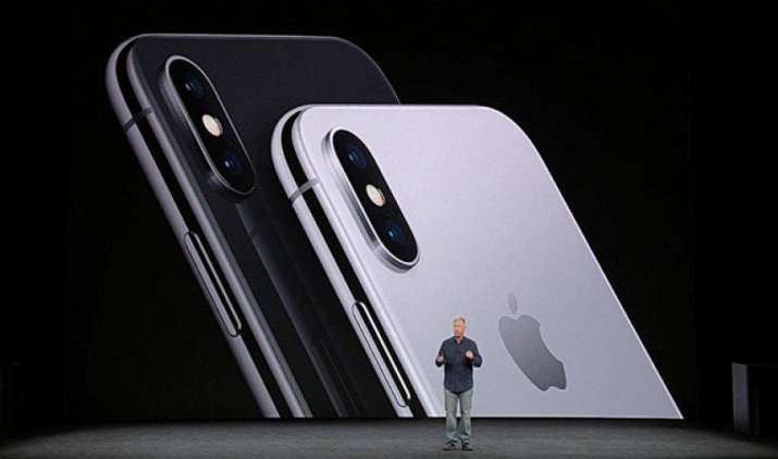 iPhone 8 और iPhone X के लॉन्च के बाद 8,300 रुपए सस्ते हुए iPhone 7 सहित पुराने सभी मॉडल iPhone 8 और iPhone X के लॉन्च के बाद 8,300 रुपए सस्ते हुए iPhone 7 सहित पुराने सभी मॉडल- India TV Paisa