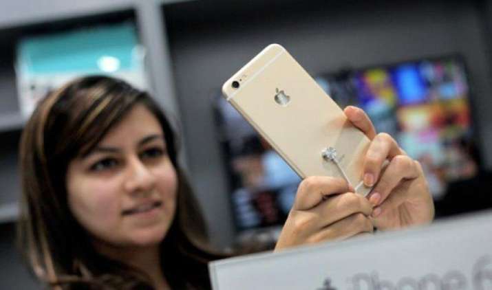 Jio पर iPhone X की प्री बुकिंग पर मिलेगा 70% बायबैक ऑफर, सिटी बैंक क्रेडिट कार्ड पर 10000 का कैशबैक Jio पर iPhone X की प्री बुकिंग पर मिलेगा 70% बायबैक ऑफर, सिटी बैंक क्रेडिट कार्ड पर 10000 का कैशबैक- India TV Paisa