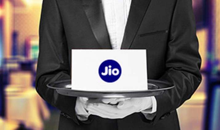Jio Booster Packs: जियो की डेली लिमिट खत्म होने के बाद आप ऐसे पा सकते हैं अतिरिक्त 10 GB डाटा Jio Booster Packs: जियो की डेली लिमिट खत्म होने के बाद आप ऐसे पा सकते हैं अतिरिक्त 10 GB डाटा- India TV Paisa