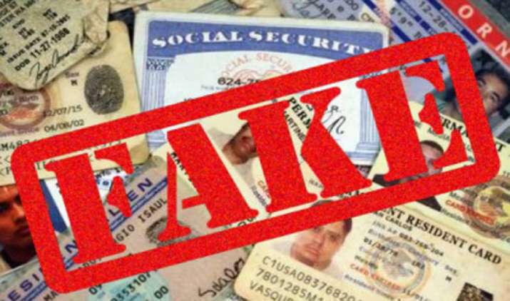 50,000 रुपये से ज्यादा का लेनदेन किया है तो बैंक खंगालेगा आपका रिकॉर्ड, फर्जी दस्तावेज के खिलाफ सरकार का कदम 50,000 रुपये से ज्यादा का लेनदेन किया है तो बैंक खंगालेगा आपका रिकॉर्ड, फर्जी दस्तावेज के खिलाफ सरकार का कदम- India TV Paisa