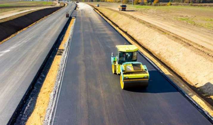 Mega Plan: 5 साल में 83,000 KM लंबे हाईवे बनाएगी सरकार, कैबिनेट ने की 7 लाख करोड़ रुपए की योजना मंजूर Mega Plan: 5 साल में 83,000 KM लंबे हाईवे बनाएगी सरकार, कैबिनेट ने की 7 लाख करोड़ रुपए की योजना मंजूर- India TV Paisa