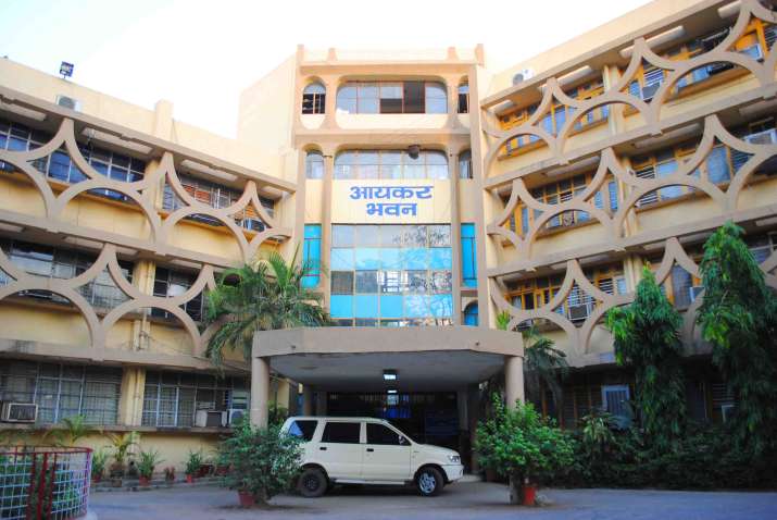 income tax department income tax department- IndiaTV Paisa