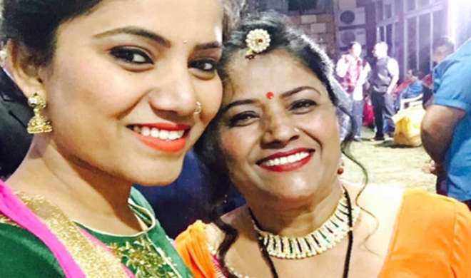 Jaipur-Daughter-plays-matchmaker-for-her-widowed-mother Jaipur-Daughter-plays-matchmaker-for-her-widowed-mother- India TV