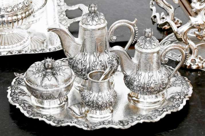 silver silver- India TV Paisa