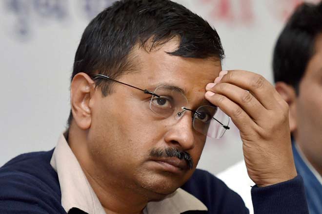 Office-of-Profit-AAP-to-challenge-MLAs-disqualification-in-Delhi-high-court Office-of-Profit-AAP-to-challenge-MLAs-disqualification-in-Delhi-high-court- India TV