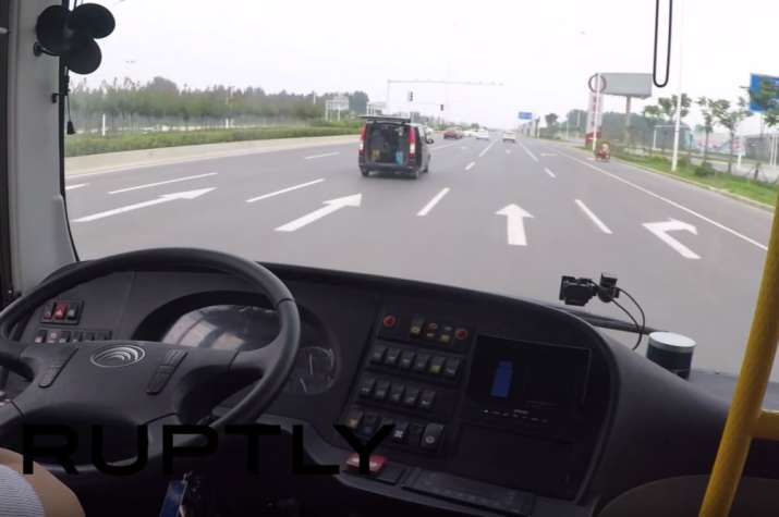 China Driverless Bus China Driverless Bus- India TV Paisa