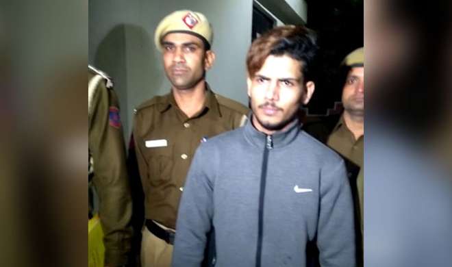 Dancer-in-need-of-money-turns-to-robbery-to-maintain-girlfriends-and-career Dancer-in-need-of-money-turns-to-robbery-to-maintain-girlfriends-and-career- India TV