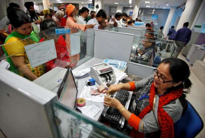 minimum balance minimum balance- India TV Paisa