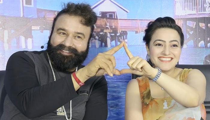 Ram-Rahim-Honeypreet-set-to-go-free-Haryana-police-failed-to-recover-any-proof? Ram-Rahim-Honeypreet-set-to-go-free-Haryana-police-failed-to-recover-any-proof?- India TV