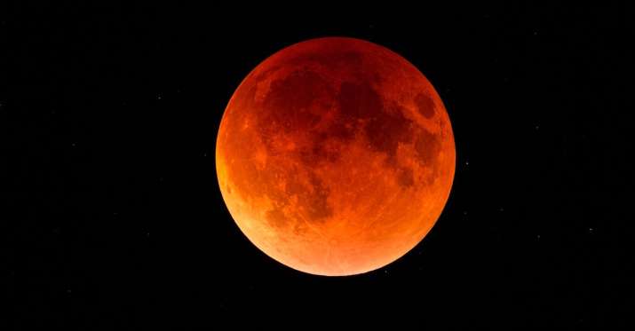 Rare-lunar-eclipse-secret-behind-Super-moon-blue-moon-and-blood-moon-when-to-see Rare-lunar-eclipse-secret-behind-Super-moon-blue-moon-and-blood-moon-when-to-see- India TV