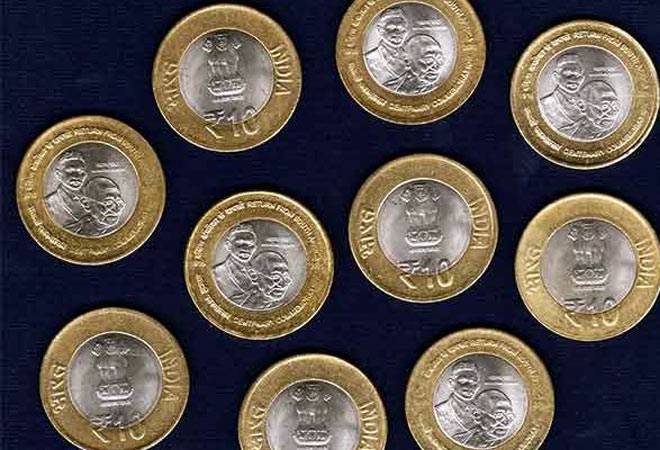 RBI clarification on Rs 10 coin RBI clarification on Rs 10 coin- India TV Paisa