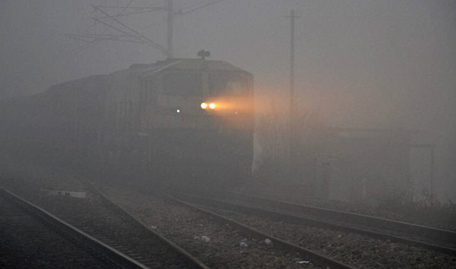10 trains cancelled due to bad weather in Delhi 10 trains cancelled due to bad weather in Delhi- India TV