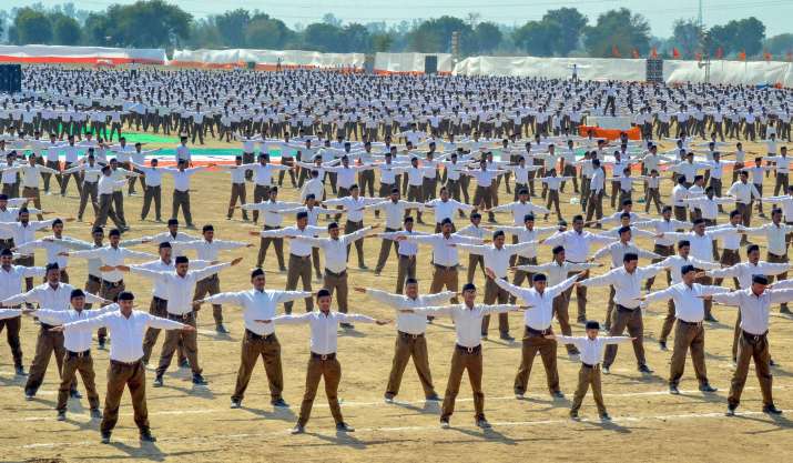 राष्ट्रीय स्वयंसेवक... राष्ट्रीय स्वयंसेवक...- India TV