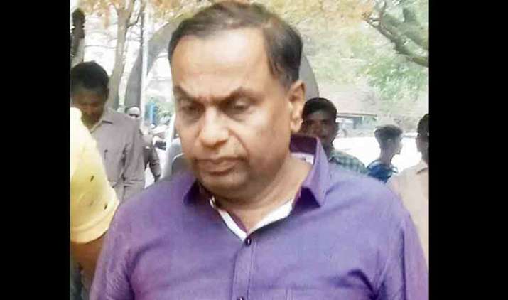 Doctor-wife-held-in-Kolhapur-for-selling-babies Doctor-wife-held-in-Kolhapur-for-selling-babies- Khabar IndiaTV