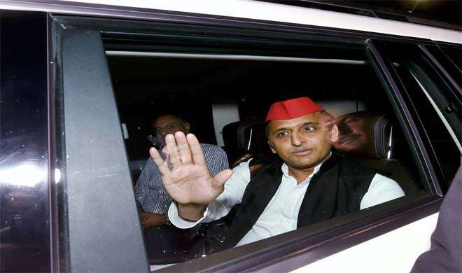 Akhilesh yadav meet Mayawati Akhilesh yadav meet Mayawati- Khabar IndiaTV