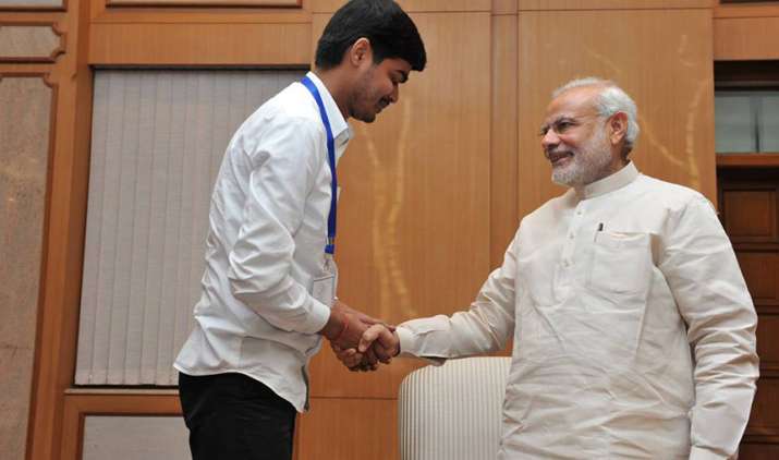 Varanasi-PM-Modi-minute-to-minute-programme-gone-viral-man-arrested Varanasi-PM-Modi-minute-to-minute-programme-gone-viral-man-arrested- India TV