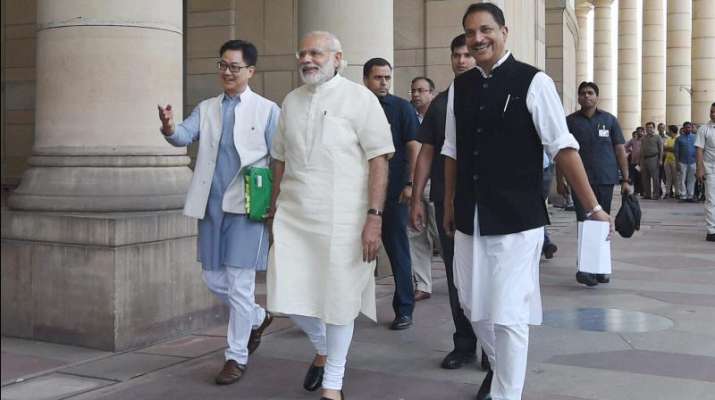 संसद की गैलरी में... संसद की गैलरी में...- India TV