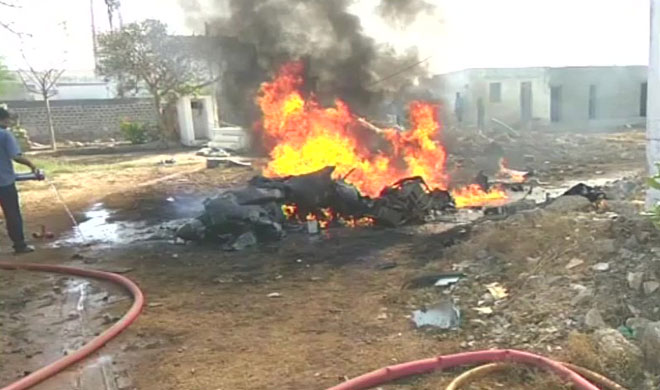 Indian Navy aircraft crash Indian Navy aircraft crash- India TV