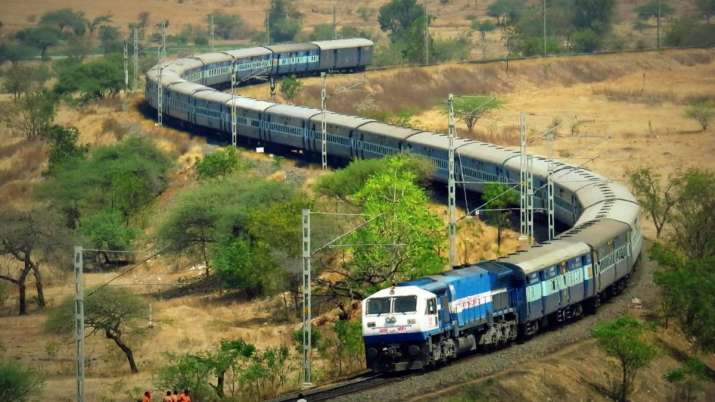 Railways discontinues i-Tickets Railways discontinues i-Tickets- IndiaTV Paisa