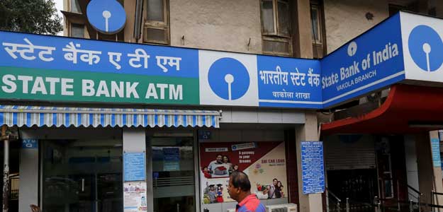 SBI asks customers to get new chequebooks SBI asks customers to get new chequebooks- India TV Paisa