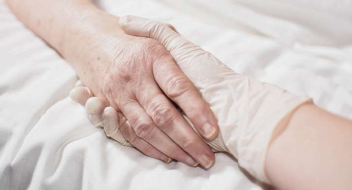 Supreme-Court-Constitution-Bench-decision-on-euthanasia-today Supreme-Court-Constitution-Bench-decision-on-euthanasia-today- India TV