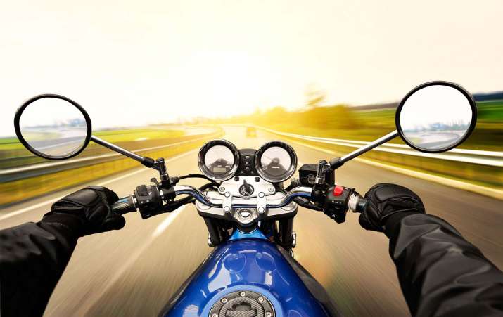 Two Wheeler Loan in 10 Minutes Two Wheeler Loan in 10 Minutes- IndiaTV Paisa