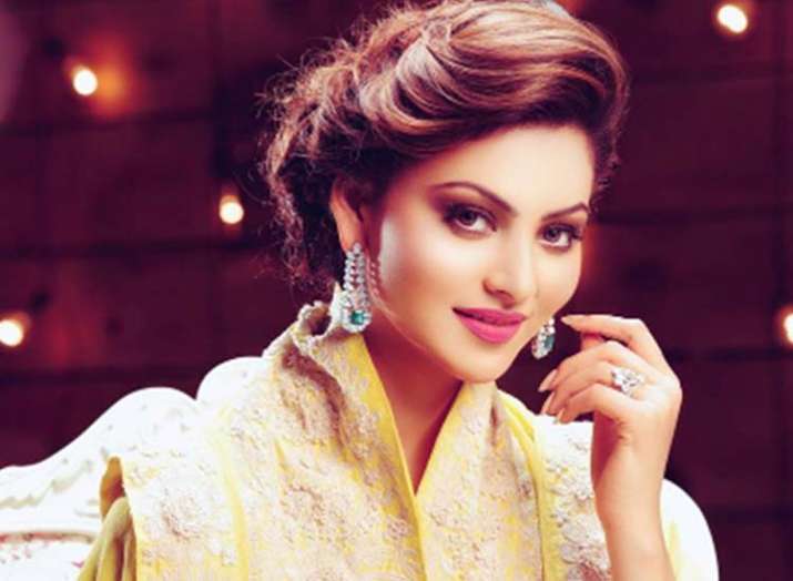 Urvashi Rautela claims fake Aadhaar was used to... Urvashi Rautela claims fake Aadhaar was used to...- India TV