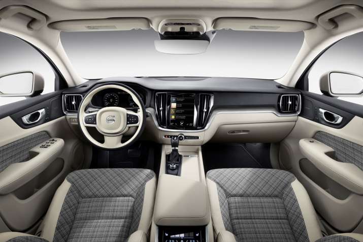 Volvo Volvo- India TV Paisa