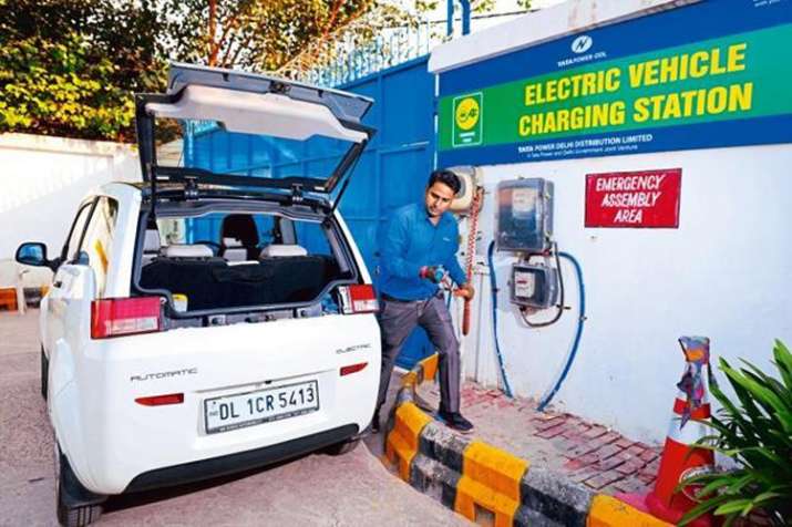 charging station charging station - IndiaTV Paisa