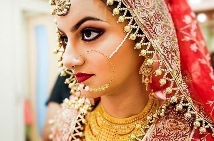 Jewelry sale estimated to rise 20 percent on Akshaya Tritiya Jewelry sale estimated to rise 20 percent on Akshaya Tritiya- IndiaTV Paisa