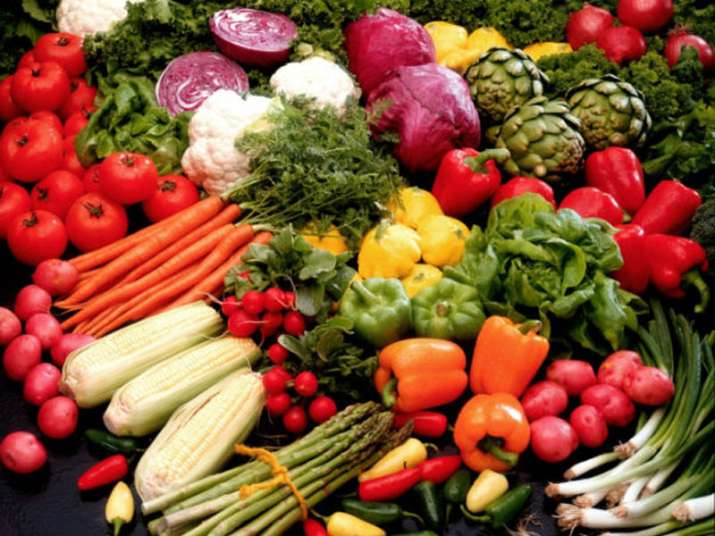 Inflation rate falls to 8 month low Inflation rate falls to 8 month low- IndiaTV Paisa