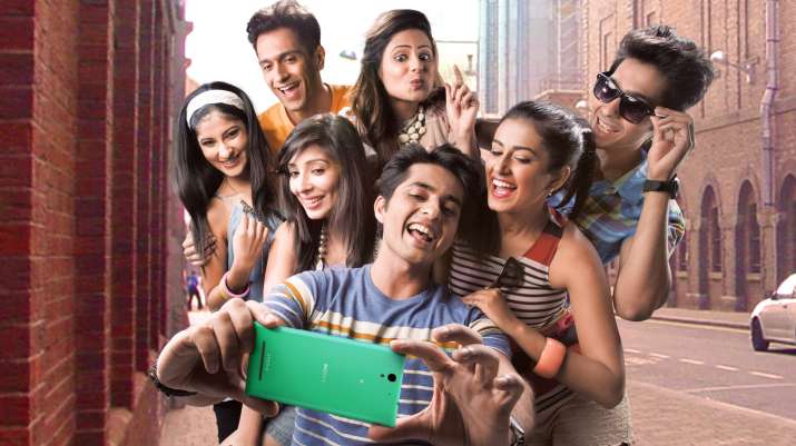 selfie selfie- India TV Paisa